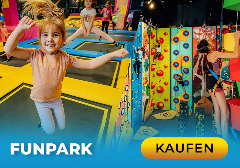Kinder springen fröhlich im Funpark, umgeben von bunten Trampolinen und Kletterwänden für Abenteuer und Spaß.